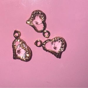 🌹 $7 each Gold plated heart pendant